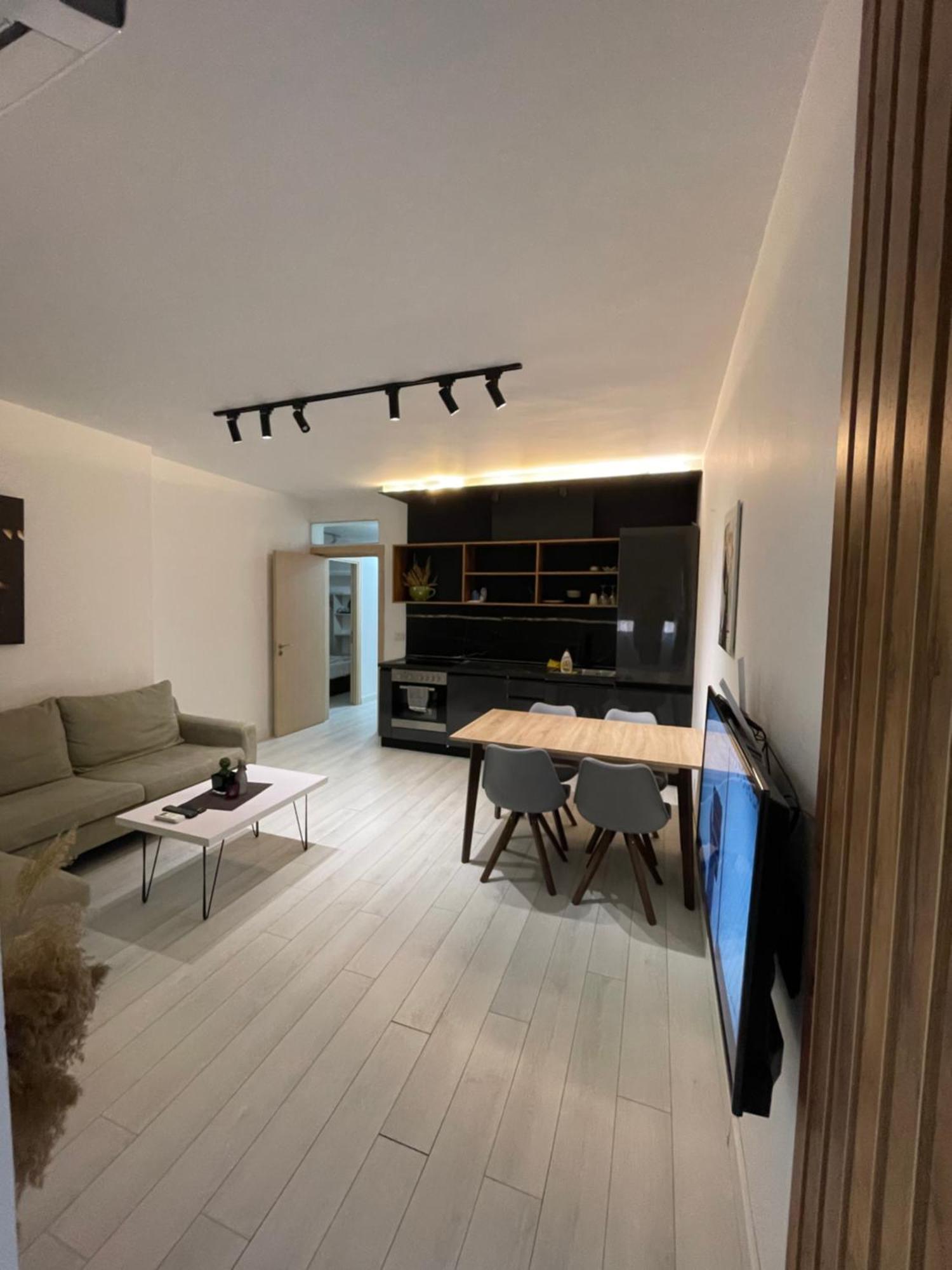 Your Apartment Tirana City Centre Eksteriør billede